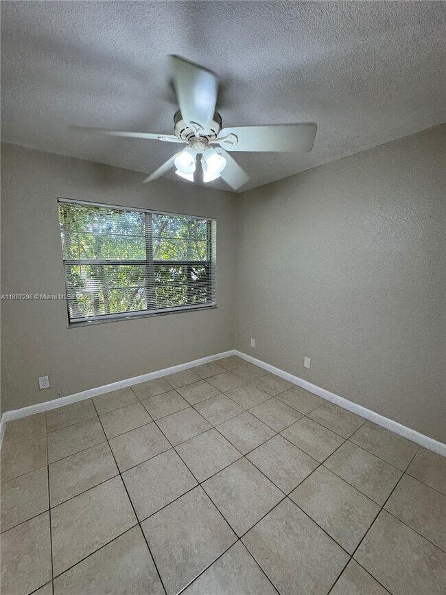 Building Photo - 7205 W Sunrise Blvd