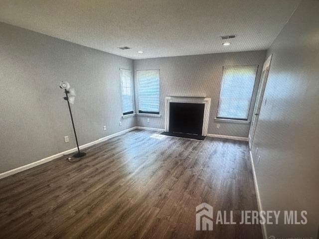 Building Photo - 389 Carhart Ct