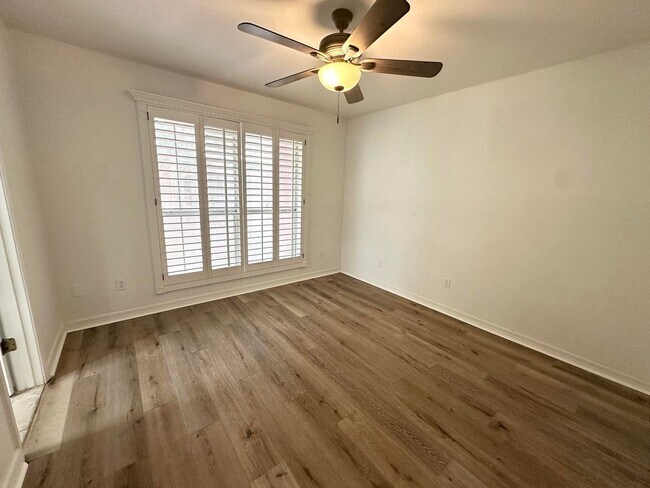 Building Photo - Gorgeous Home For Rent