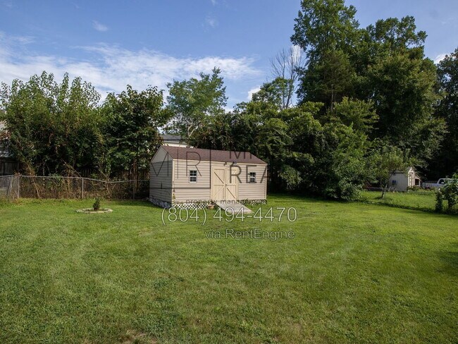 Building Photo - 5007 Glen Tara Dr