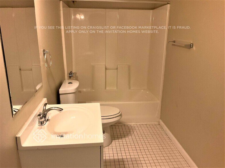 Building Photo - 2500 Harbin Springs Cove