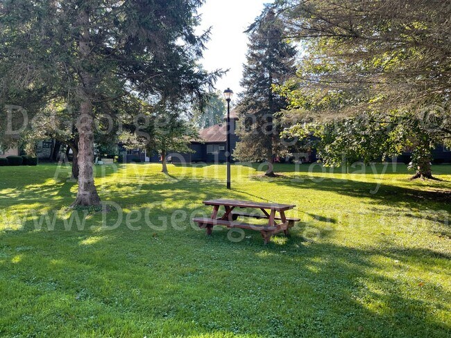 Interior Photo - Parkway Apartments