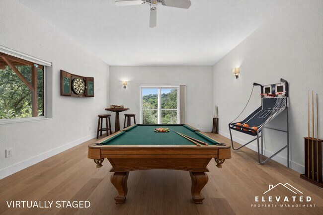 Building Photo - 9400 Chalk Hill Rd