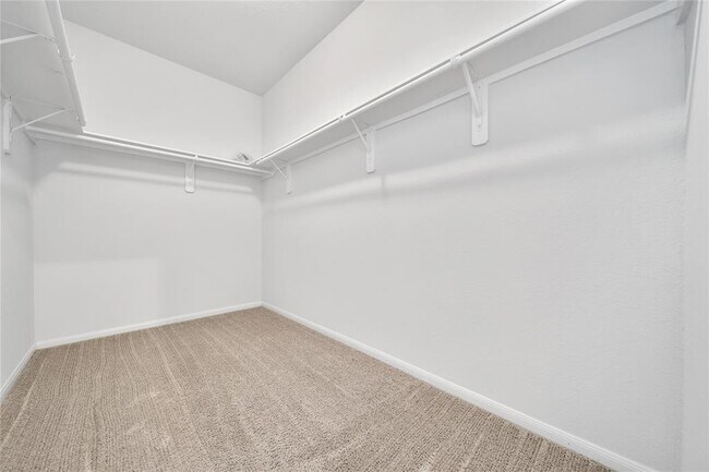 Building Photo - 20975 New Proper Dr