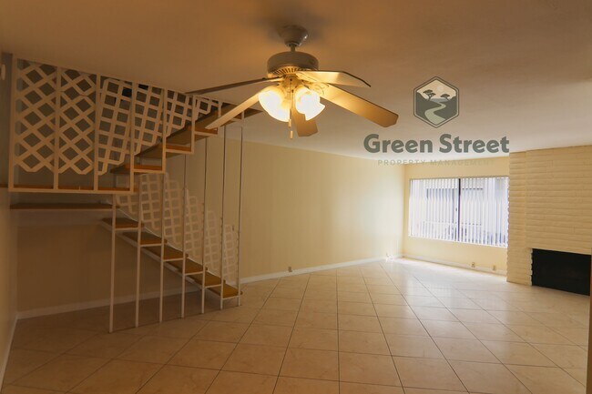 Building Photo - 3843 Camino Lindo