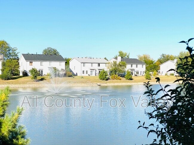 Building Photo - 2842 Cedar Glade Dr