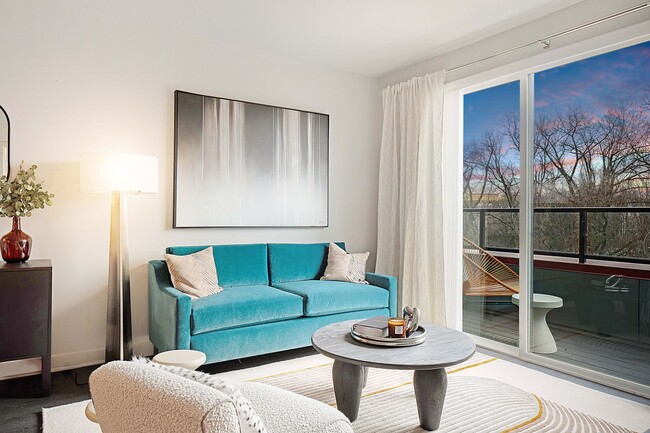 Interior Photo - Crescent at Chevy Chase
