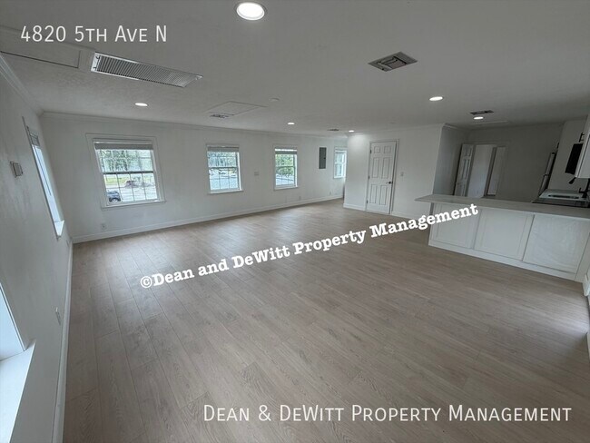 Building Photo - 4820 5th Ave N