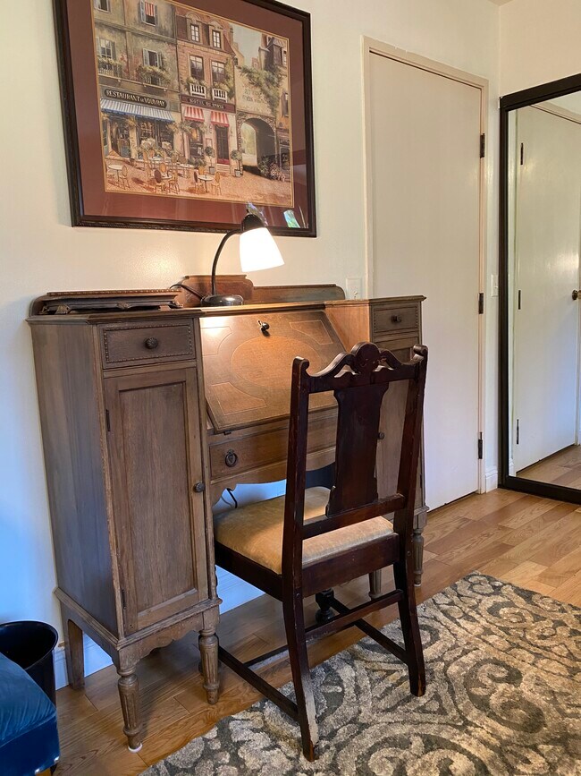 Building Photo - 2328 Via Saldivar St