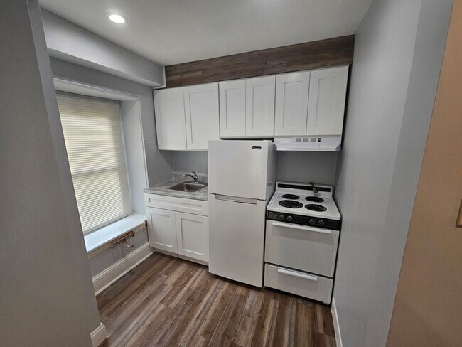 Building Photo - 4729 Leiper St