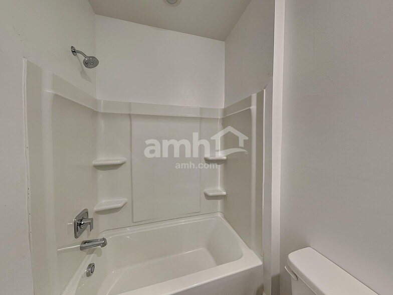 Building Photo - 7500 S Via Bombachas