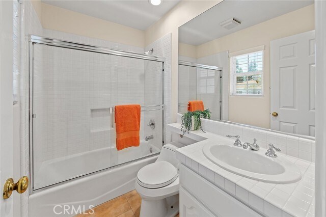 Building Photo - 19 Brigadier