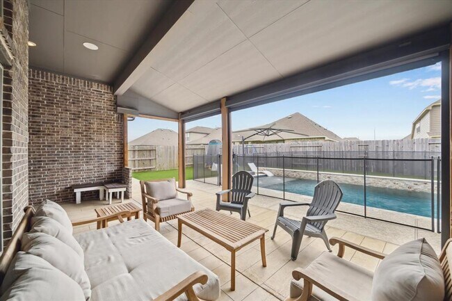 Building Photo - 13826 Sturcombe Gln Trl