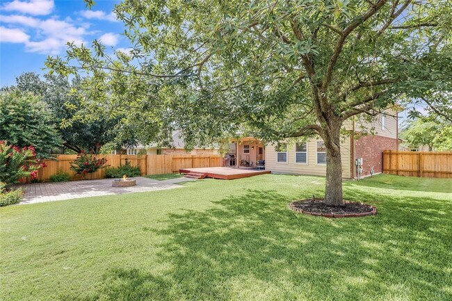Building Photo - 2501 Alexander Ct