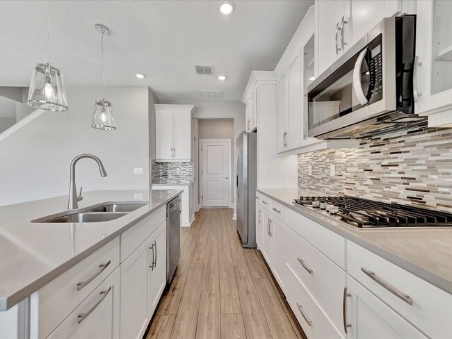 Building Photo - Savanna, Lakewood Ranch 4 bed/2.5 bath Unfurnished Home