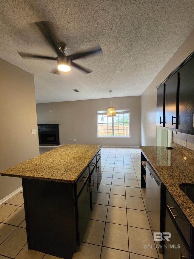 Building Photo - 100 Dunbar Loop