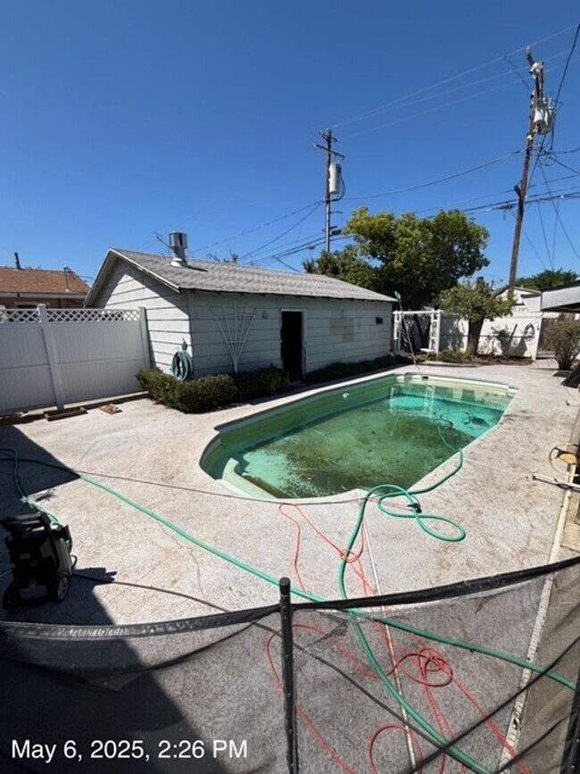 Building Photo - Colusa 3 Bedroom Home Available