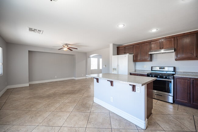 Building Photo - 248 Tie Breaker Ct
