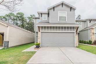 Building Photo - 165 Camelot Pl Ct
