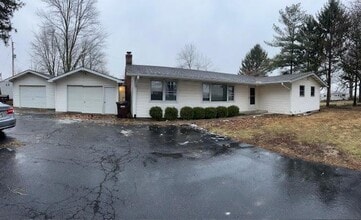 Building Photo - 2346 State Rte 37 E