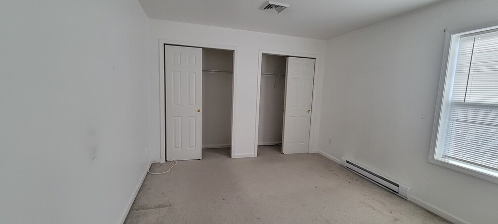 2nd Bedroom - 2010 Grammercy Ave