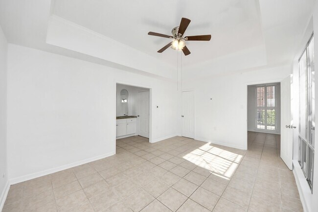 Building Photo - 4112 Meyerwood Dr