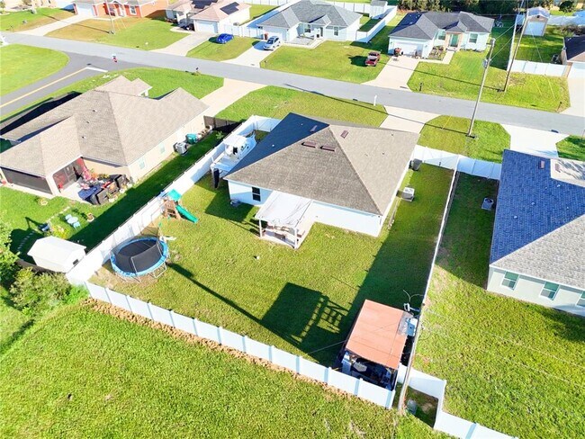 Building Photo - 4394 SW 170th Street Rd