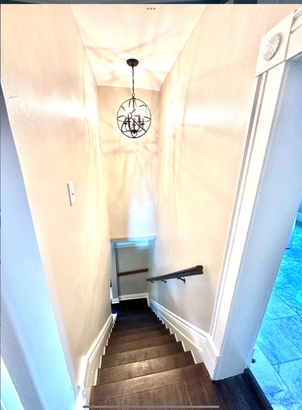 Building Photo - 758 S Pearl St