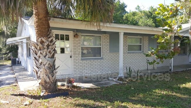Building Photo - 6837 Forest Ave