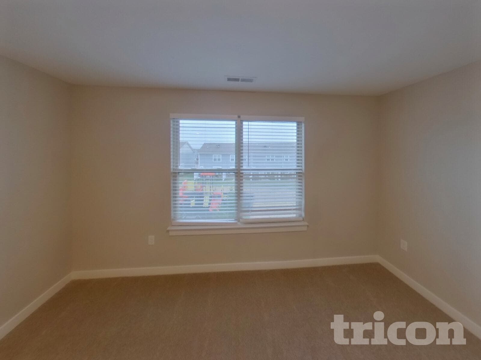 Building Photo - 1610 Lannister Ave