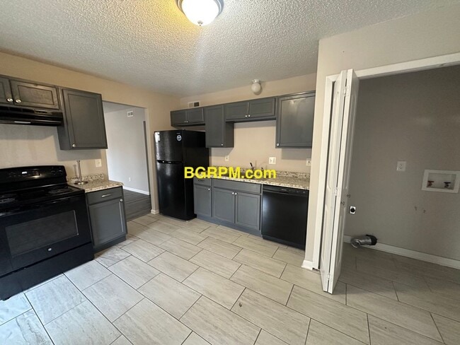 Building Photo - 3 BD 1 BA House for rent Jacksonville AR!