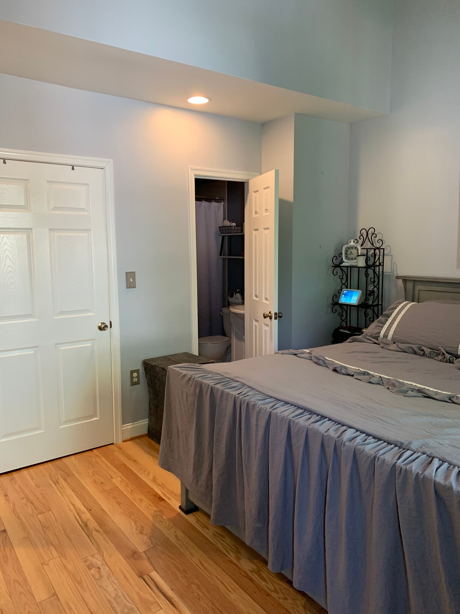Master bath and 1 of 2 master closets - 1244 Carrollsburg Pl SW