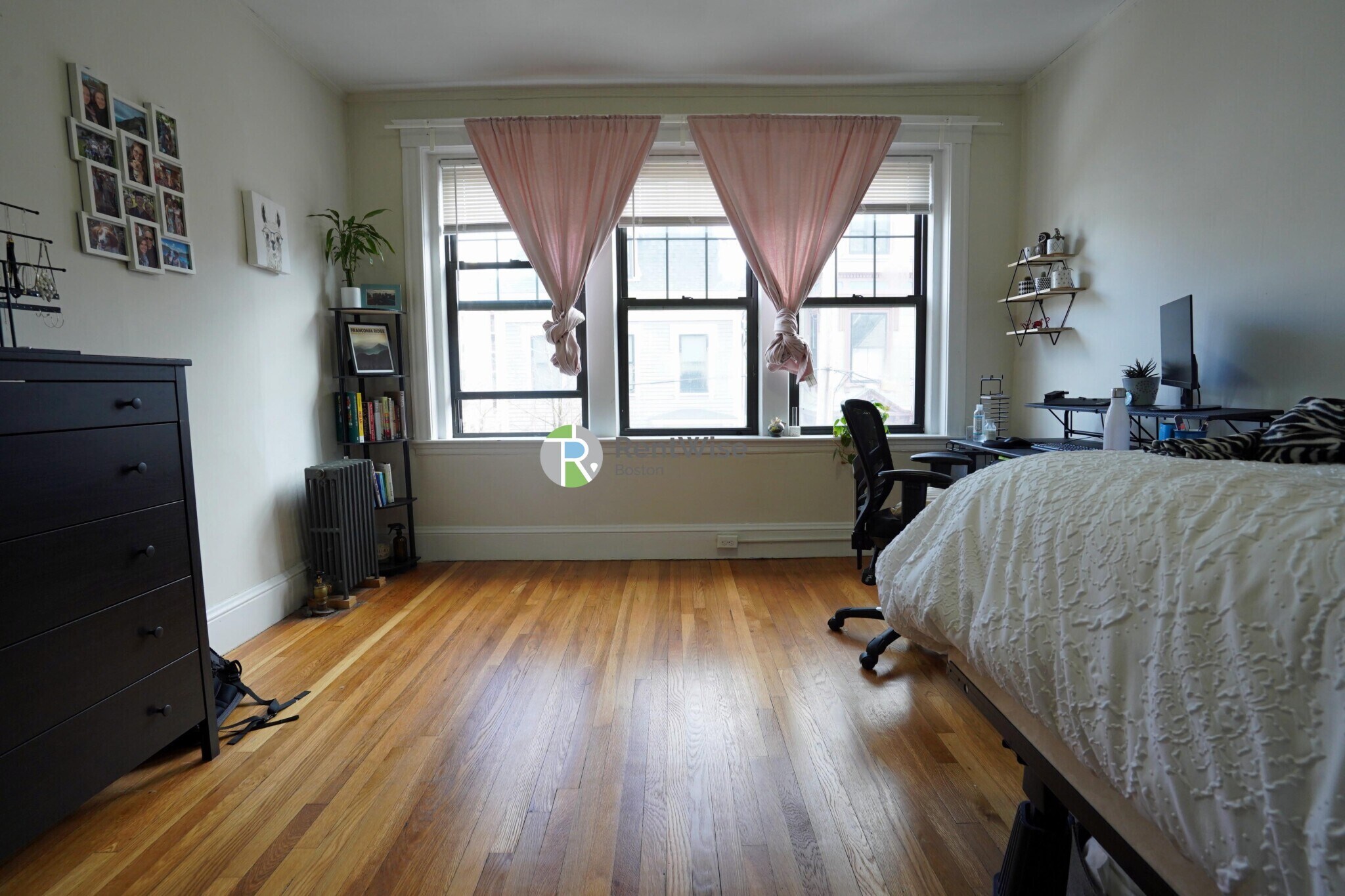 Building Photo - 39 Clinton St