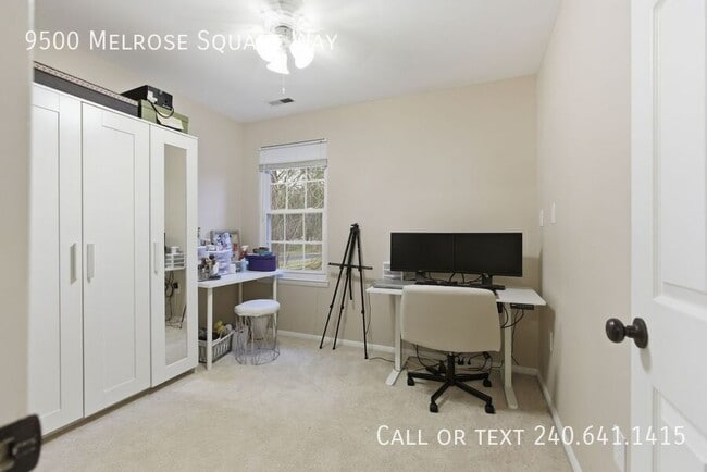 Building Photo - 9500 Melrose Square Way