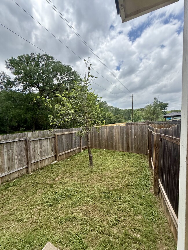 Building Photo - 3504 Banda Ln
