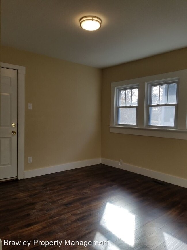 Building Photo - 3 br, 2.5 bath House - 1209 S. Lincoln St