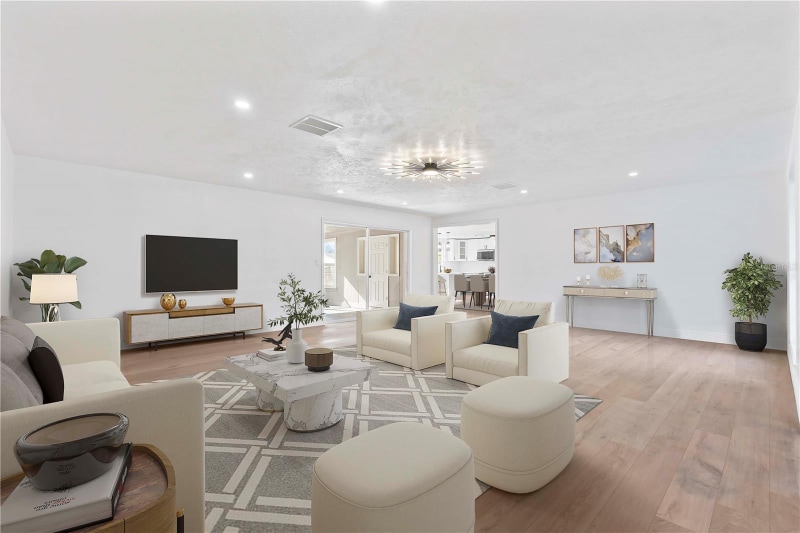 Building Photo - 10072 Northcliffe Blvd