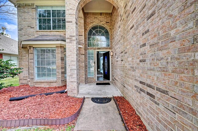 Building Photo - 12915 Stratford Heights Dr