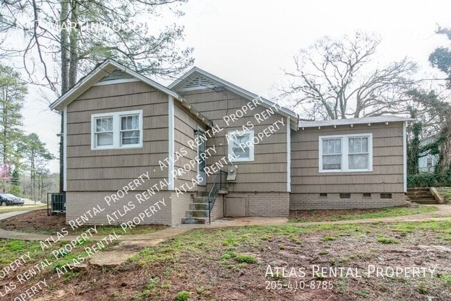 Building Photo - 817 Martinwood Rd