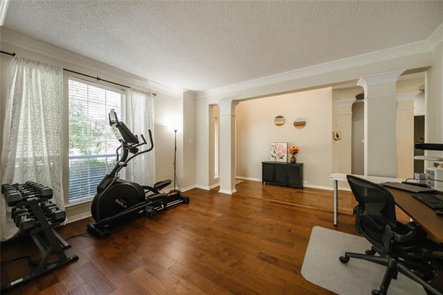 Building Photo - 100 Hearthwood Dr