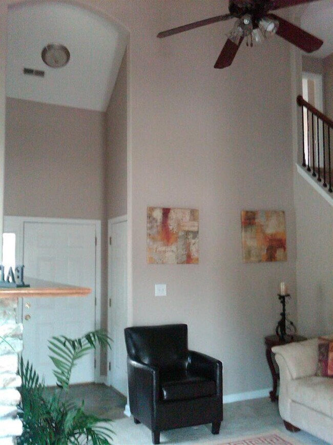 Building Photo - 3189 Sweet Clover Ln