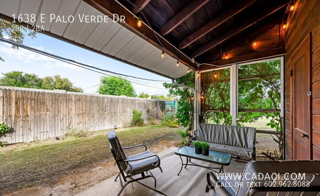 Building Photo - 1638 E Palo Verde Dr
