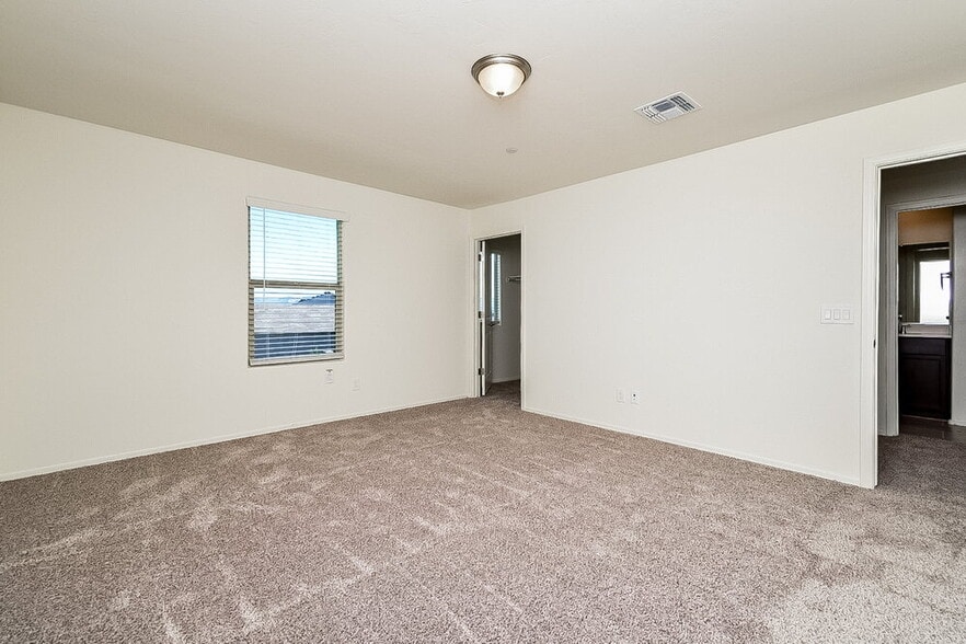 Building Photo - 15422 Camino Napo