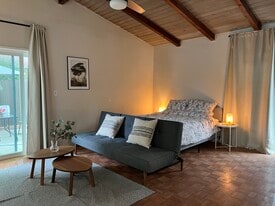 Building Photo - 1715 E Del Mar Blvd