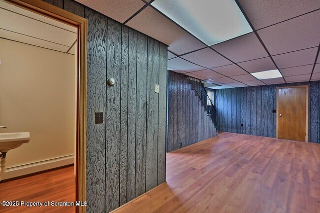 Building Photo - 189 Johnson St