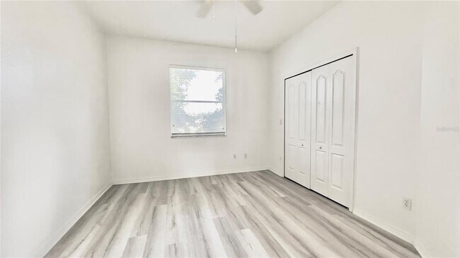 Building Photo - 10946 Savannah Wood Ct