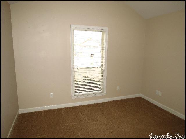 Building Photo - 1005 Puritan Dr