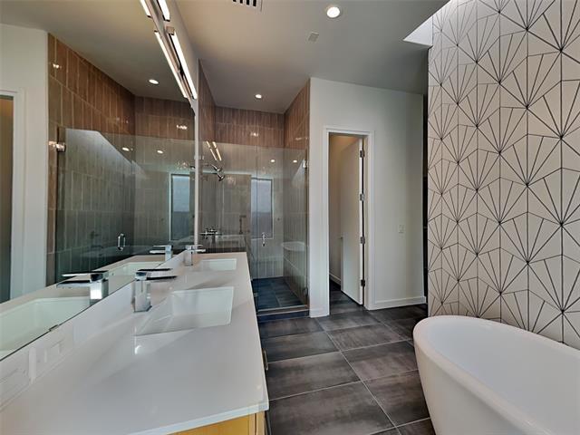 Building Photo - 109 Forest Star Dr