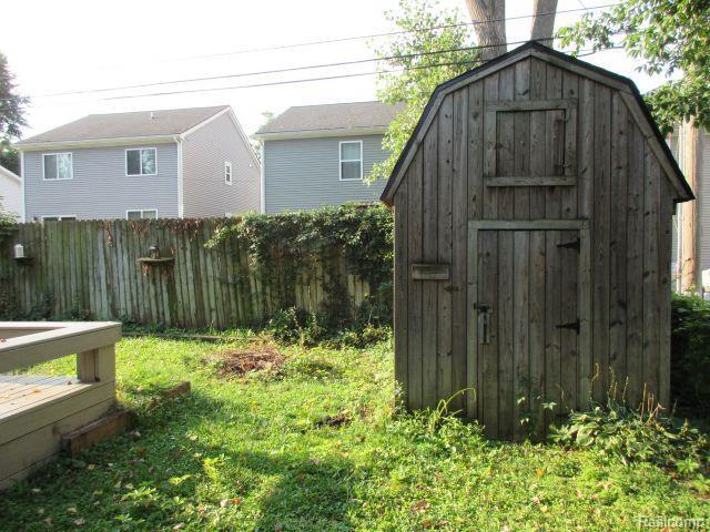 Building Photo - 4059 Chenlot St