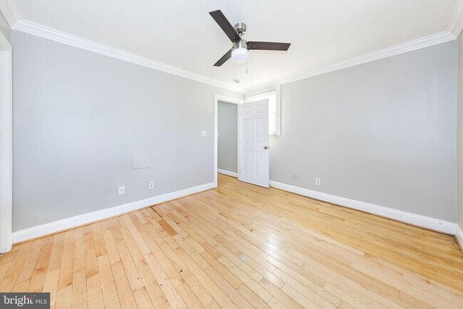 Building Photo - 300 Oklahoma Ave NE